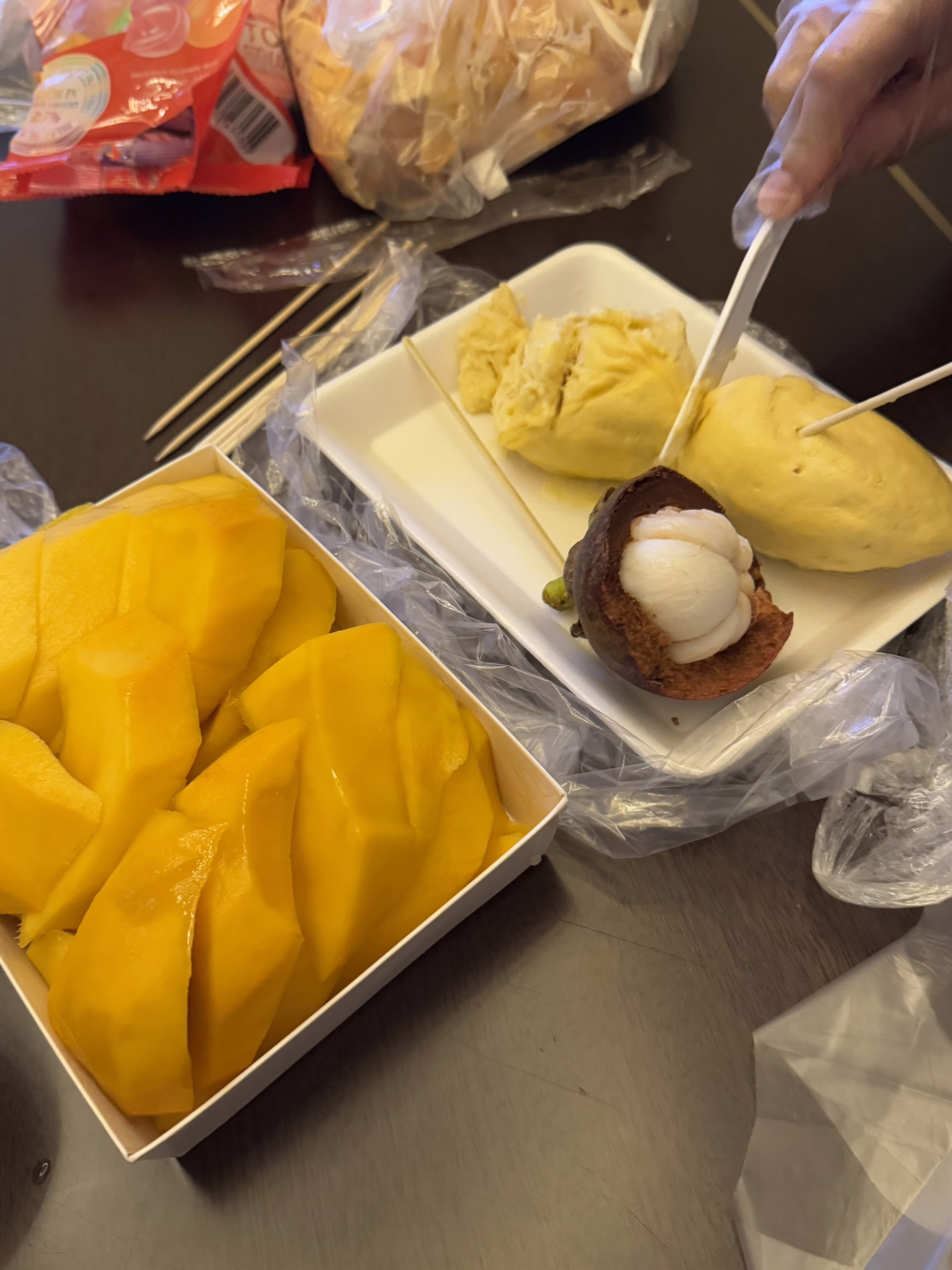 베트남 푸꾸옥에서 생 두리안 사 먹기! 현지 가격 및 북부 구입 장소 5 베트남 푸꾸옥에서 생 두리안 사 먹기! 현지 가격 및 북부 구입 장소 4